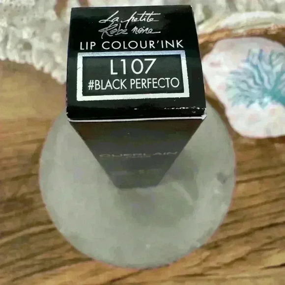 Guerlain La Petite Robe Noire Buildable Lip Colour ~ Black Perfecto (L107) ~NEW! - Picture 5 of 7